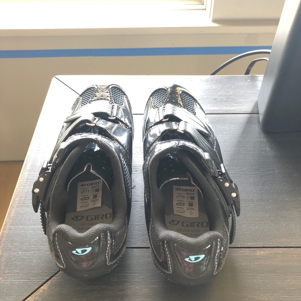 Giro cycling shoe with Look SPD